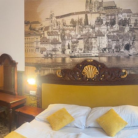 Hotel Liliova Prague Old Town Bagian luar foto