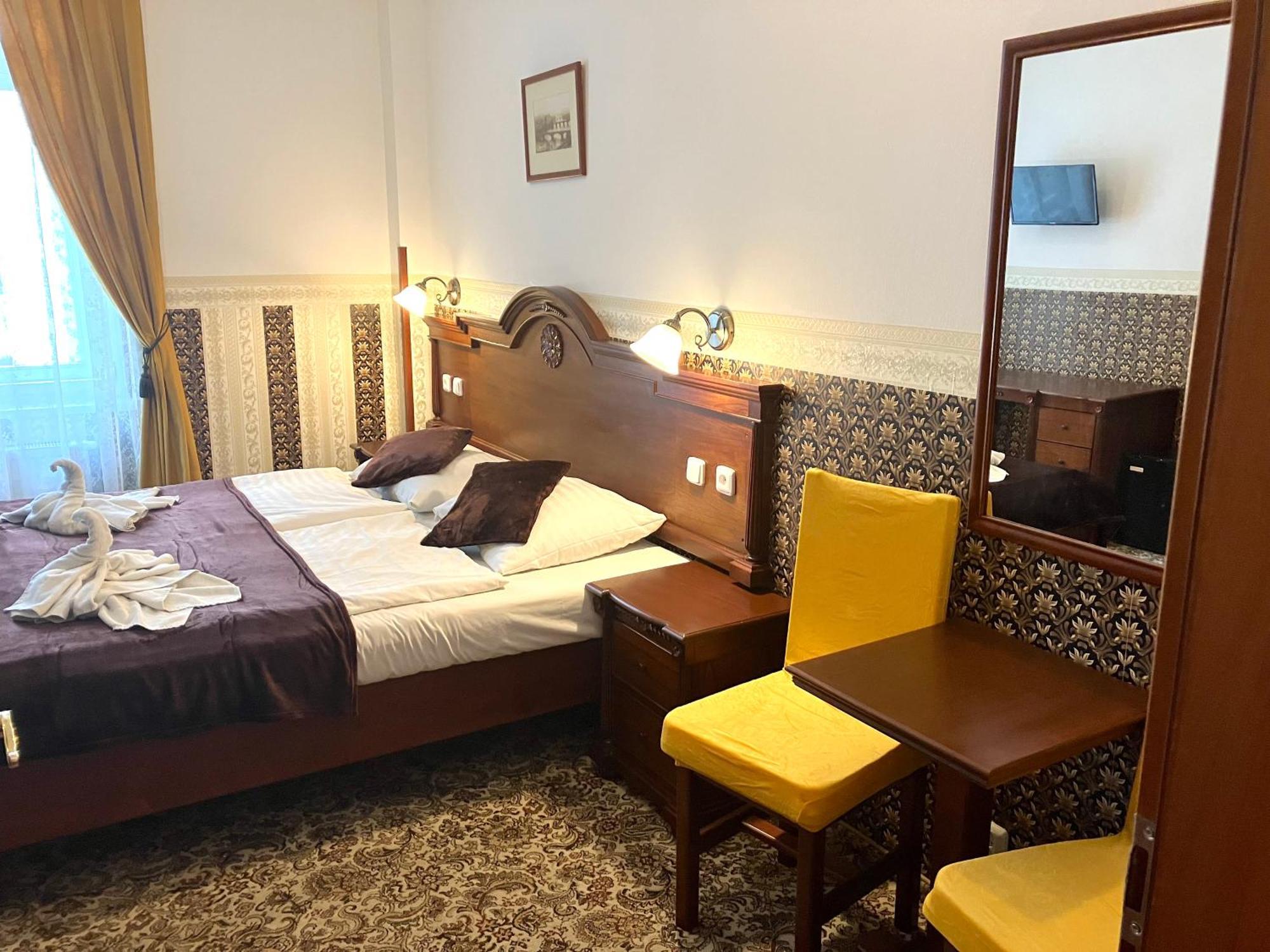 Hotel Liliova Prague Old Town Bagian luar foto